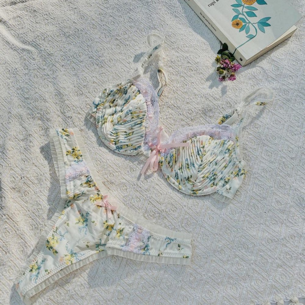 RESERVED - FLL Charlotte Thong Panty 🌸 - Picture 5 of 6